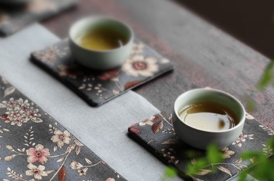 喝茶茶桌上的禮儀有哪些，泡茶待客十大禮儀不可不做！
