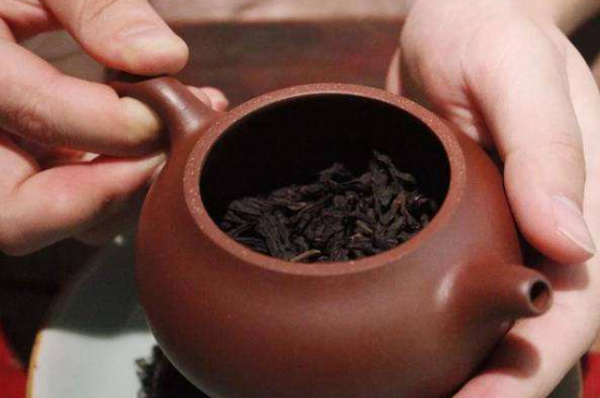 什么泥料的紫砂壺沖泡肉桂，武夷巖茶肉桂用哪種紫砂壺好？
