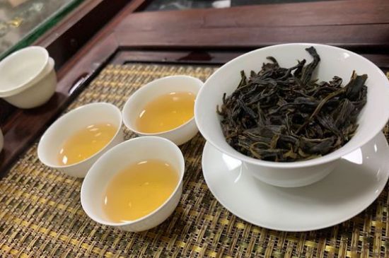 哪些茶適合泡功夫茶，功夫茶應(yīng)該配什么茶葉