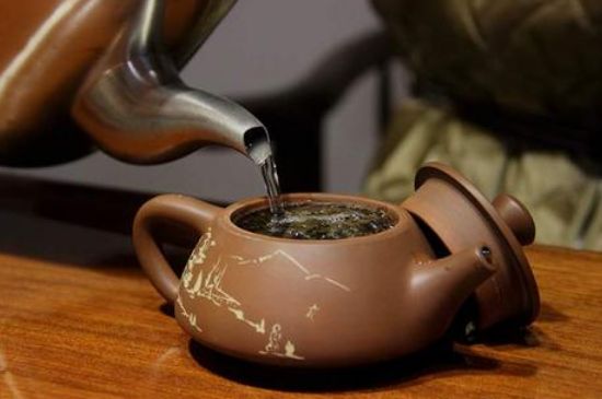 各類茶的注水方式，不同的茶泡茶時(shí)怎么注水