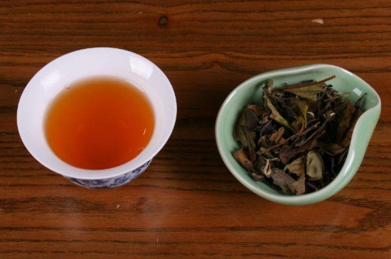 福鼎白茶能長時間悶泡嗎，老白茶可以悶著喝嗎？