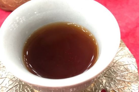 黑茶調理婦科病，女人喝黑茶好處太多了！