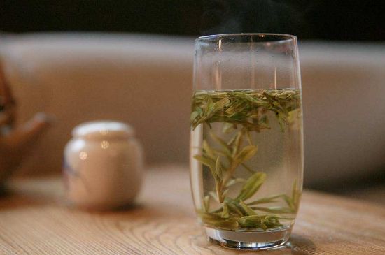 冷泡茶用什么茶葉最好，什么樣的茶適合冷泡？