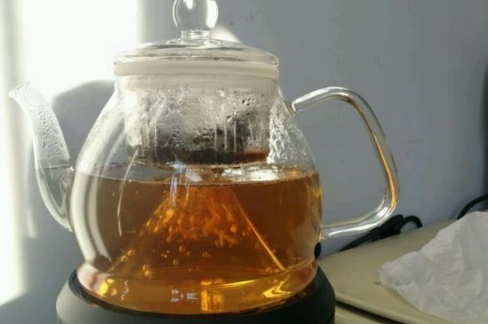 蒸茶和煮茶的區(qū)別，蒸茶和煮茶哪個(gè)好