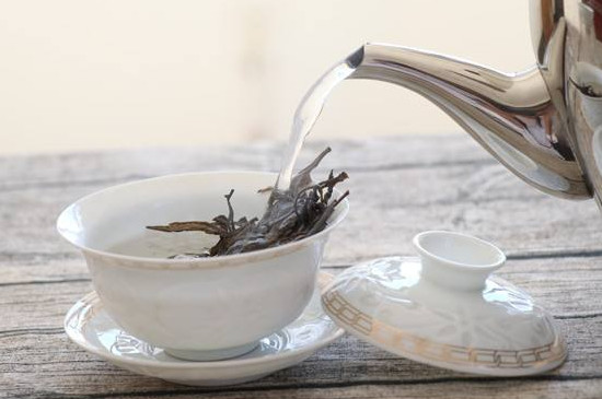 洗茶和潤茶一樣嗎，醒茶跟潤茶、洗茶有什么區(qū)別不同