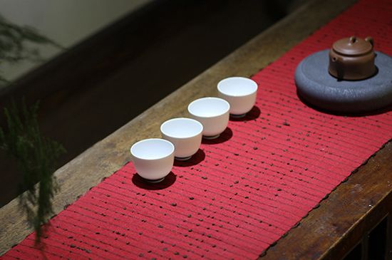 喝茶茶桌上的禮儀有哪些，泡茶待客十大禮儀不可不做！