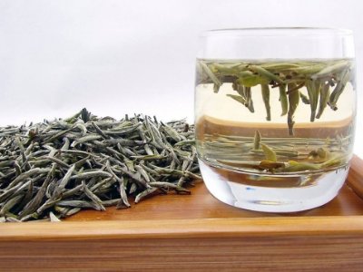 白茶品質(zhì)如何區(qū)分，白茶的優(yōu)劣質(zhì)量辨別方法