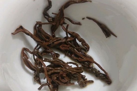 茶葉過期5年了但沒開封，茶葉放久了能喝嗎