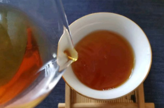 普洱茶十大學(xué)費(fèi)茶排名，吉普H是學(xué)費(fèi)茶？