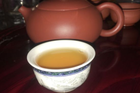 200一斤的茶葉算不算好，兩百一斤買的是中低檔茶