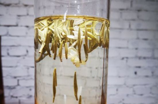 茉莉泡水禁忌，喝茉莉茶葉有什么禁忌