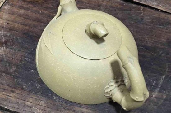 本山綠泥紫砂壺小黑點多嗎，真正本山綠泥會吐黑嗎？