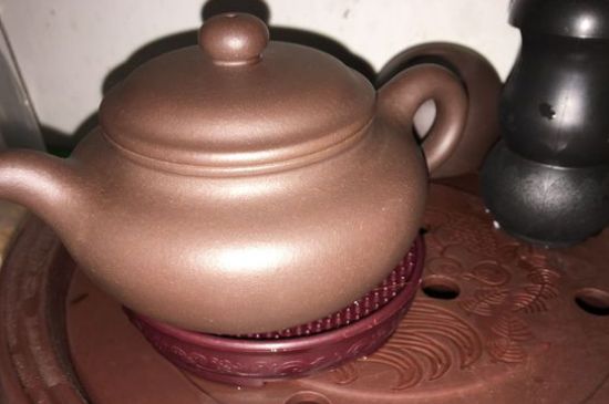 生普洱茶用什么泥料的紫砂壺，最合適生普的紫砂泥料