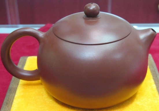 宜興紫砂壺四大經(jīng)典壺型叫什么，傳統(tǒng)紫砂四大名壺介紹