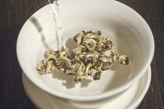 茉莉龍珠分幾種，怎樣分等級(jí)怎么看品質(zhì)