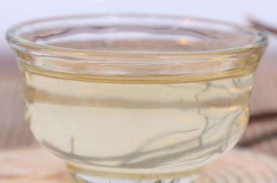 茉莉龍珠什么季節(jié)喝，夏天適合喝茉莉龍珠茶