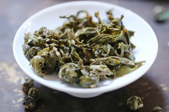 茉莉龍珠泡開(kāi)后為什么都是梗，茉莉龍珠泡開(kāi)后什么樣？