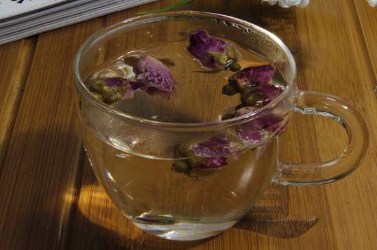 怎么判斷玫瑰花茶好不好，玫瑰花茶怎么樣鑒別