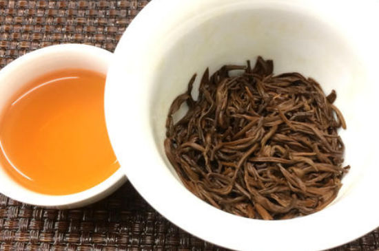 新茶和陳茶的區(qū)別，新茶和陳茶的介紹