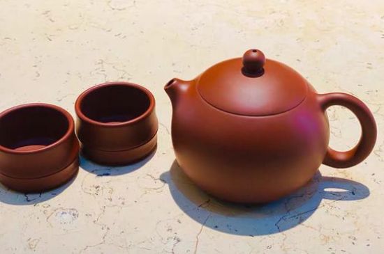 朱泥紫砂壺如何開(kāi)壺，朱泥壺日常泡茶養(yǎng)護(hù)