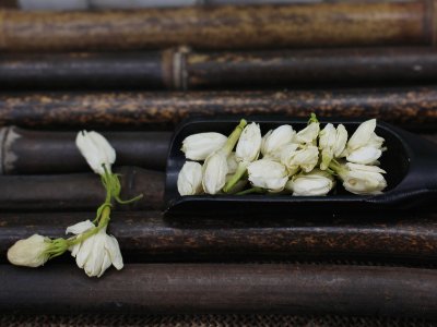 茉利花茶有什么功效作用，不適合什么人喝？