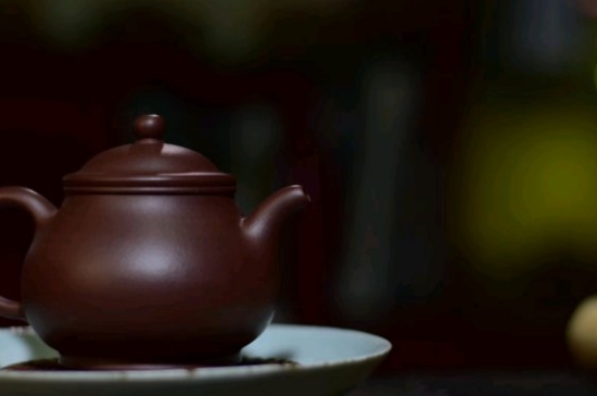 常見(jiàn)的七大材質(zhì)的茶具優(yōu)缺點(diǎn)，用什么材質(zhì)的茶具泡茶最好？