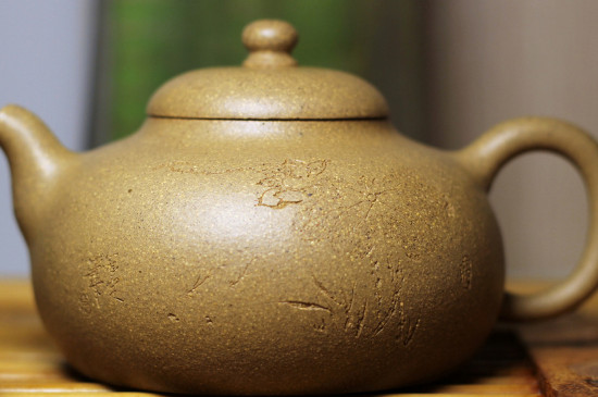 朱泥壺適合泡紅茶嗎，紅茶適合泡紫泥還是朱泥壺