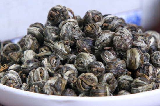 茉莉龍珠一次泡幾顆，茉莉龍珠一一杯放幾顆