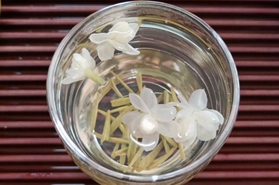 茉莉泡水禁忌，喝茉莉茶葉有什么禁忌