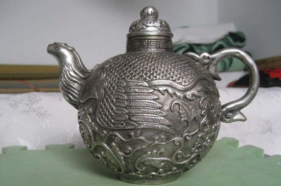 銀壺泡茶后為什么會變黑，銀壺內(nèi)膽發(fā)黑怎么辦