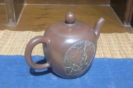 廣西欽州坭興陶可以泡多種茶嗎，坭興陶是一壺一茶嗎?