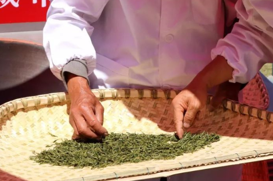 綠茶加工工藝流程圖，綠茶的加工制作包含哪幾個(gè)步驟？