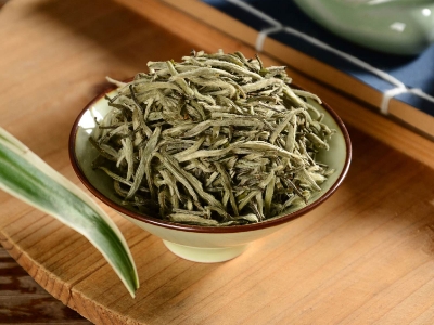 白茶煮好還是泡好喝，老白茶是泡還是煮？