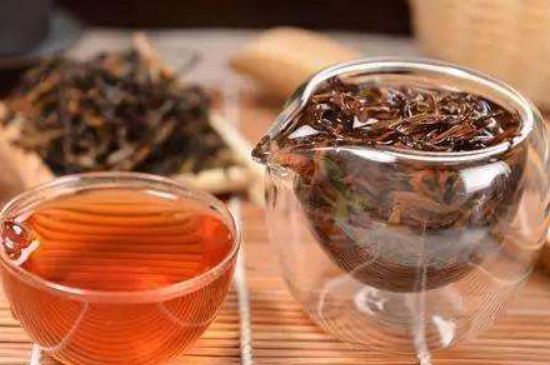 綠茶加重濕氣？濕氣體質(zhì)寒的人能喝綠茶嗎