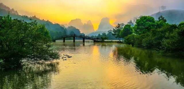 武夷山為什么盛產(chǎn)茶葉，武夷山茶為什么好喝？