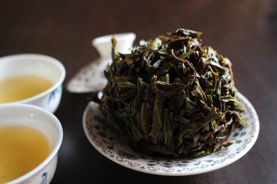 鴨屎香特點(diǎn)介紹，鳳凰單叢茶鴨屎香的口感和來歷