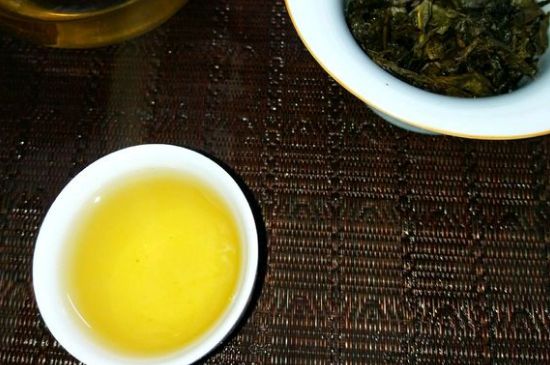 一天什么時候喝黑茶最好，喝黑茶一天最佳時間和季節(jié)