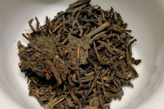 飯后多長時間喝六堡茶最好，六堡茶一天喝多少