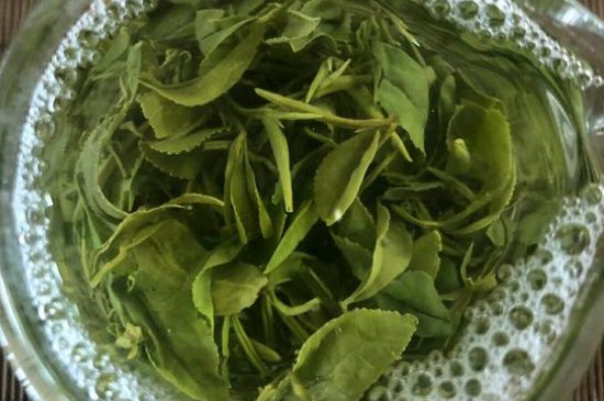 綠茶放了三年還能喝嗎，綠茶放久了喝了會怎樣