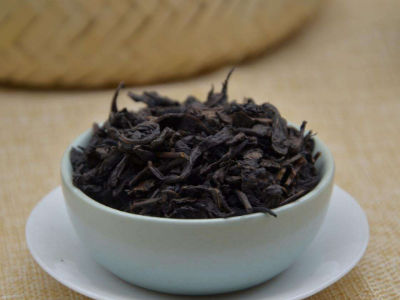 安化黑茶的功效，安化黑茶可以調(diào)理腸胃嗎？