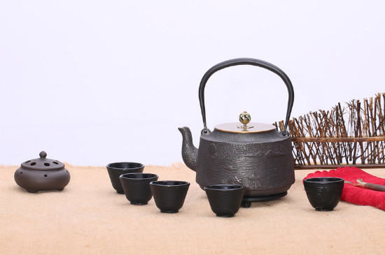 黑茶用什么壺煮最好，黑茶用什么煮效果好？