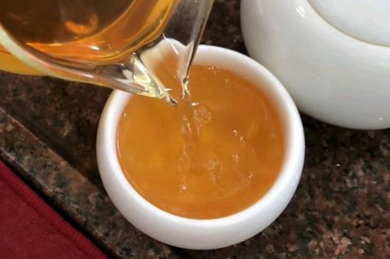 女人晚上喝紅茶好嗎，女人紅茶啥時(shí)候喝最好？