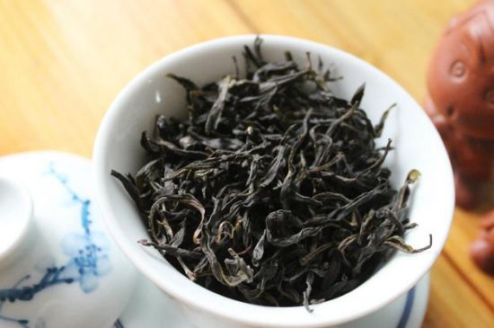 鋸朵仔跟鴨屎香哪個(gè)貴，鋸朵子和鴨屎香哪個(gè)好喝？